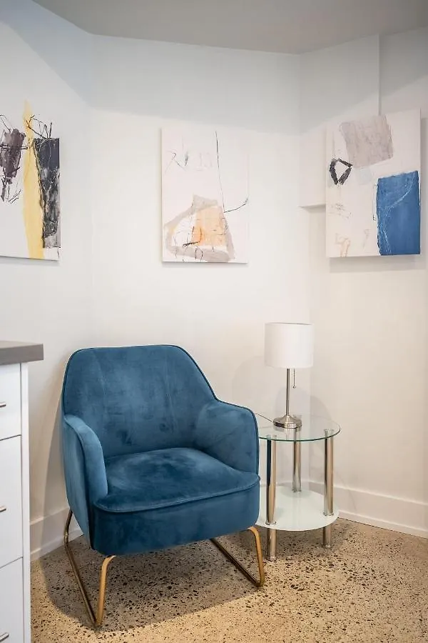 Modern 1Br Condo - Stunning View Of Cn Tower Toronto Canada