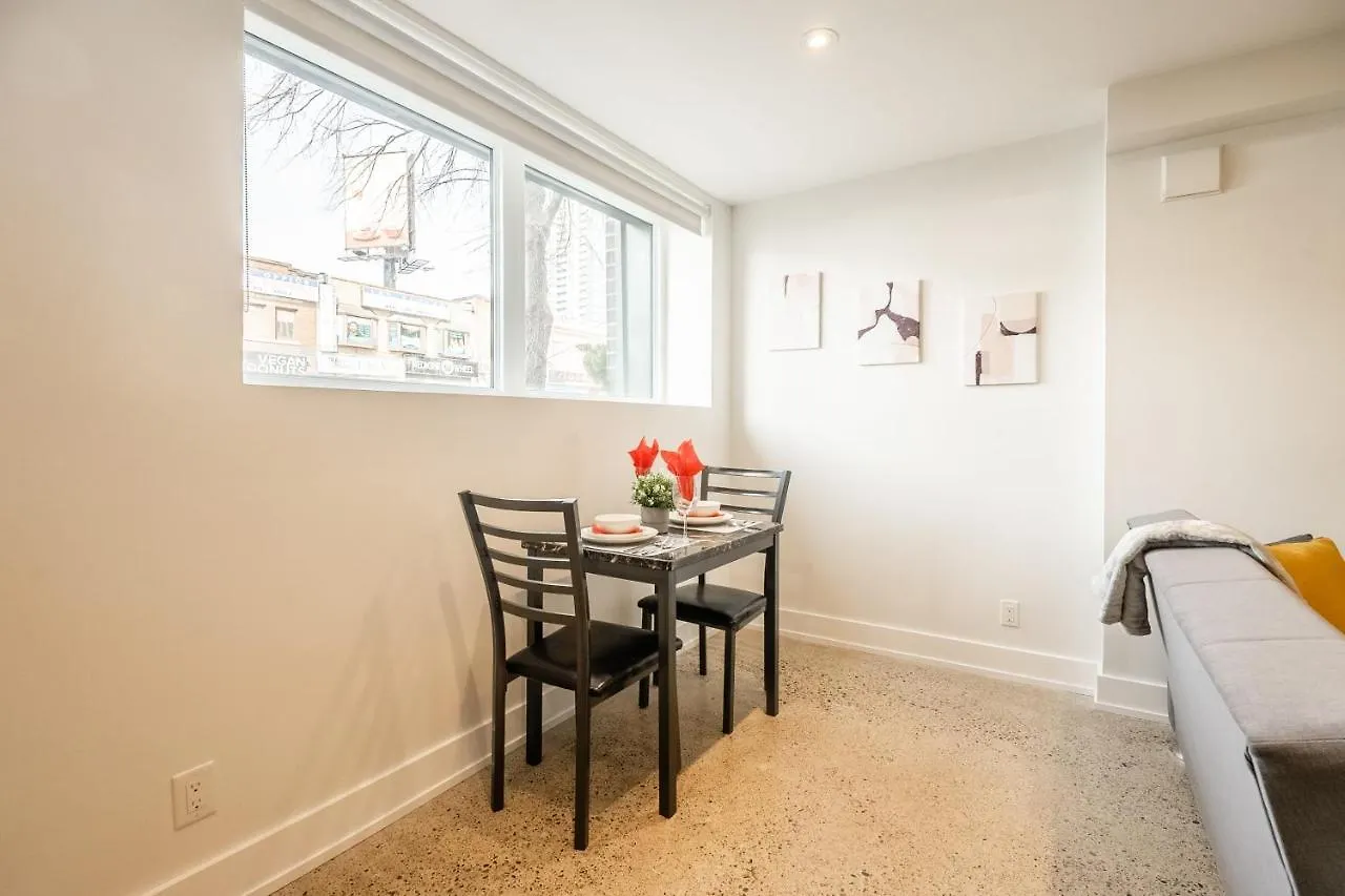 Modern 1Br Condo - Stunning View Of Cn Tower Toronto Apartment