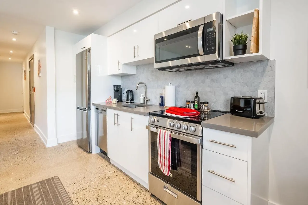 Apartment Modern 1Br Condo - Stunning View Of Cn Tower Toronto